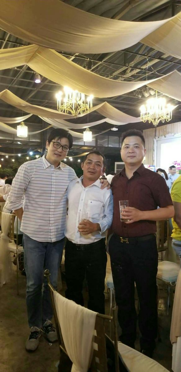 Từ trái sang phải Mr.Sean( CEO Cty K&CT VN), Mr.Vũ ( Tổng Giám Đốc Cty Hải Phi), Mr.Yang ( Tổng Giám Đốc Cty K&CT VN)